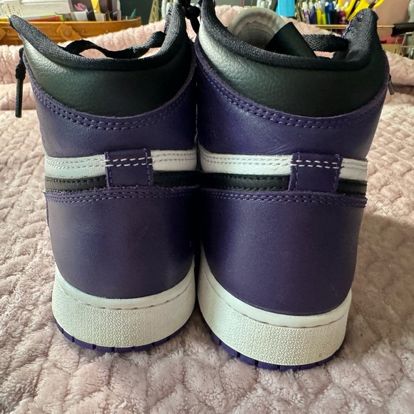 Nike Air Jordan retro high OG Court in size 6.5 youth - Picture 6 of 7